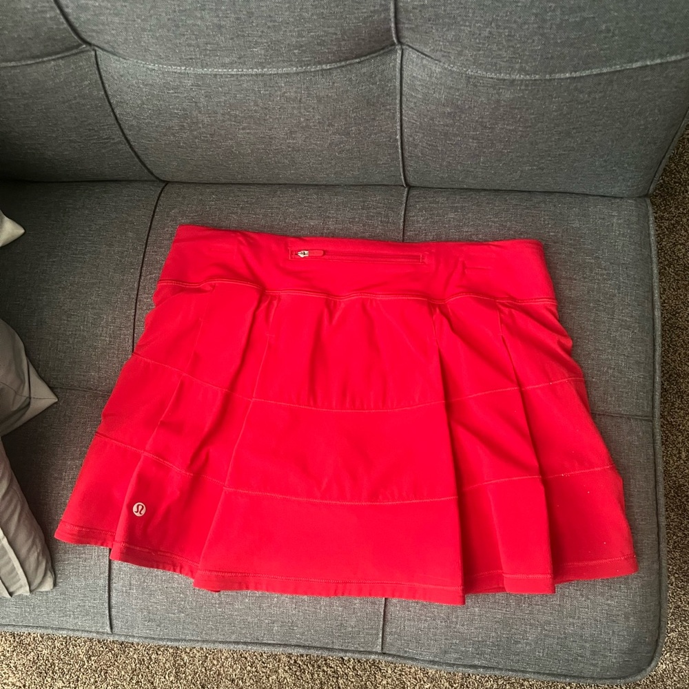 Red Lululemon Pace Rival Skirt